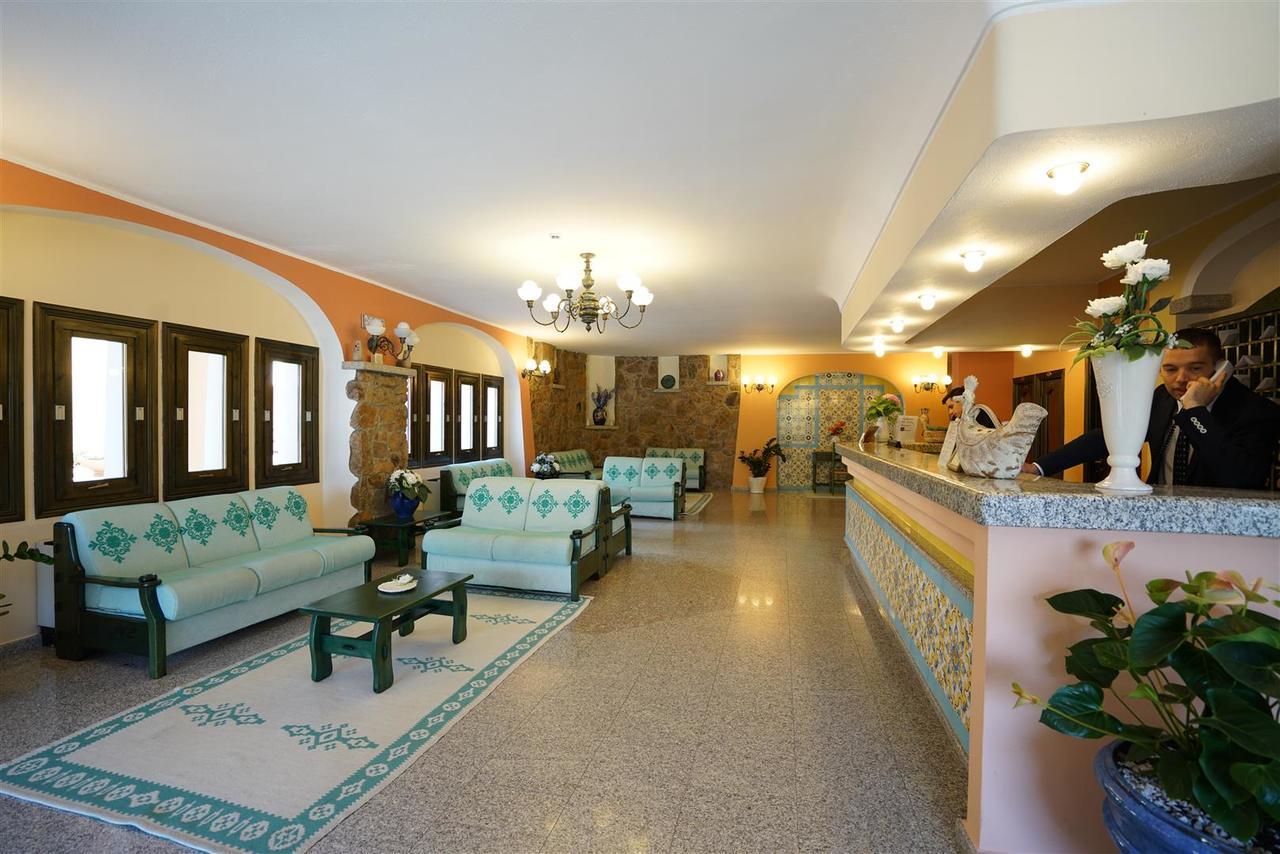 Nicolaus Club Torre Moresca Orosei Exterior foto